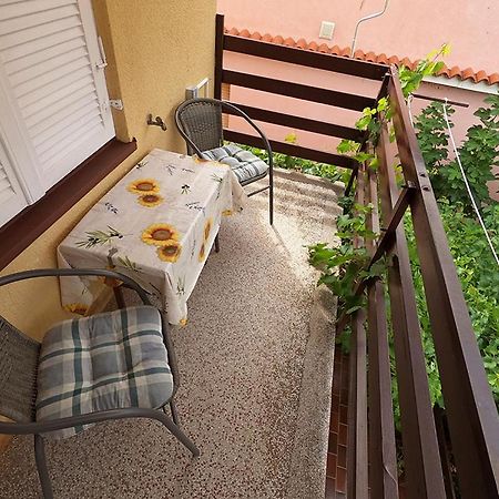 Family Rooms Moela Umag Exterior photo